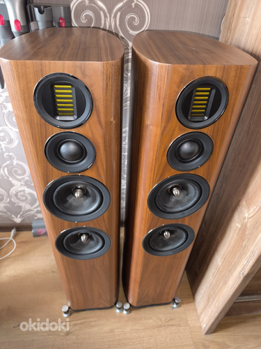 Wharfedale Evo 4.4