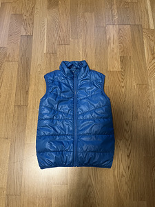 Name IT vest, s 122 (1 foto / 2)
