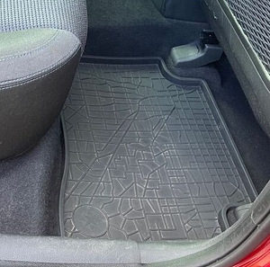 Originaalsed kummimatid Hyundai Tucson 2019 jaoks (3 foto / 3)