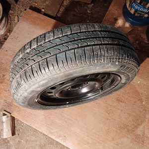 Varuratas 5 x 114,3 (Nissan) 185x65 r 15 (4 foto / 4)