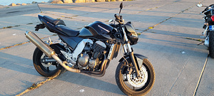 Kawasaki Z750 a2 (8 foto / 8)