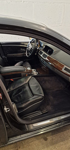 BMW 740d (2 фото из 6)