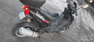 Скутер 125cc (3 фото из 5)