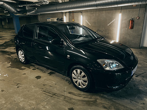 Toyota Corolla VVT-i 1.6 81kW (2 foto / 15)