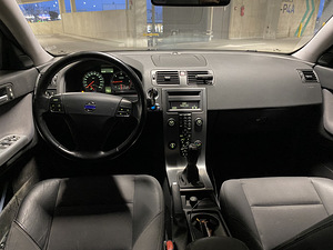 Volvo V50 2.0 Diesel (5 foto / 7)