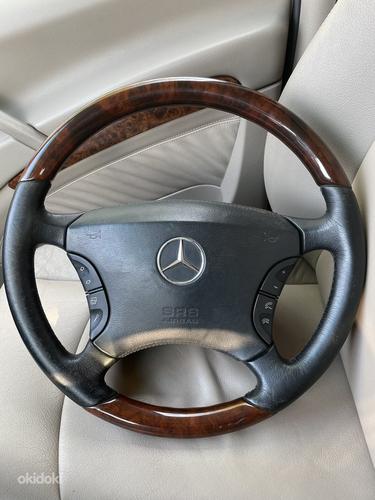 Деревянный руль Mercedes w220 (фото #1)