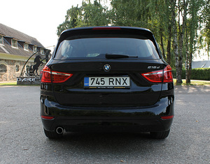 BMW 216 Grand Tourer 1.5 B37U 85kW (4 foto / 15)