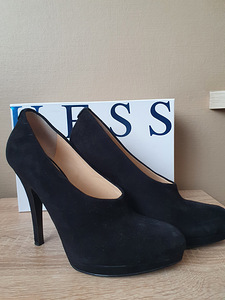 Guess 39 (3 фото из 3)