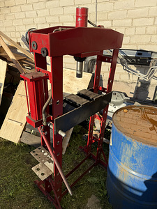Big red shop press 20 T (2 foto / 4)