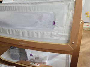 Beebivoodi voodi vooditasku beebihäll häll SnuzPod 4 Snüz (5 foto / 6)