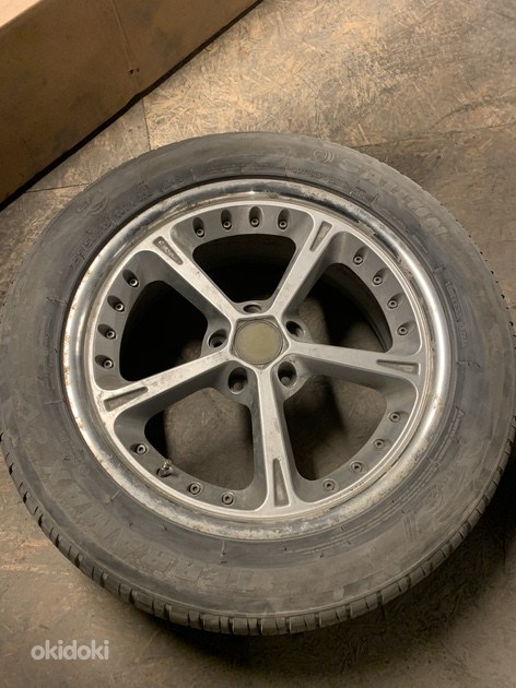 Range Rover Sport L320 литые диски, зимняя резина 255/50R19 (фото #1)