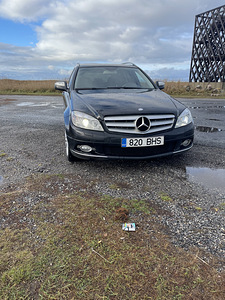 Mercedes-Benz C320CDI 4Matic Avantgarde (5 foto / 8)