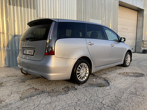 Mitsubishi Grandis 2005 (1 foto / 10)