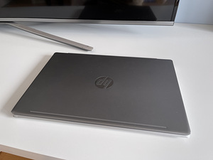 HP Pavilion 14” l i5 1035G7 l 256gb SSD l 8gb DDR4 (3 foto / 8)