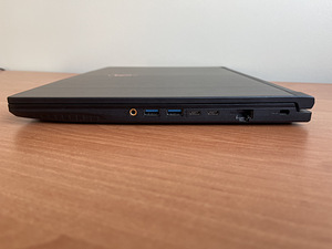 MSI Gaming laptop l i5 10500H l RTX 3060 l 144HZ l 512gb SSD (7 foto / 7)