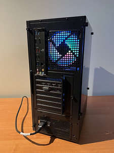Mänguriarvuti l Ryzen 7 2700x l GTX 1070 l 16gb DDR4 l SSD l (6 foto / 6)