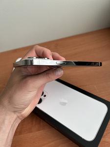 iPhone 13 Pro Max 128gb white (3 foto / 7)