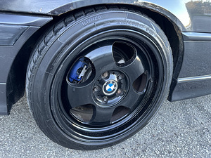 BMW E36 318is kupee 103kw tagavedu manuaal (14 foto / 15)