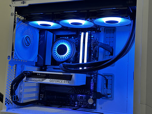 Mänguriarvuti l Ryzen 7 7800X3D l RTX 5060 l 32gb DDR5 l SSD (2 foto / 6)