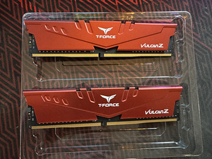 Operatiivmälu 2x 8GB (1 foto / 2)
