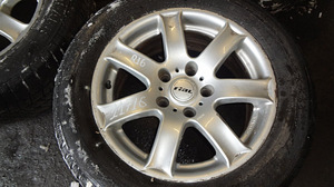 Müüa veljed koos rehvidega BME E60, E61 (4 foto / 8)