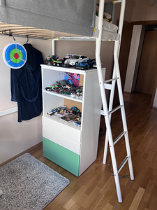 Детская мебель (3 фото из 6)