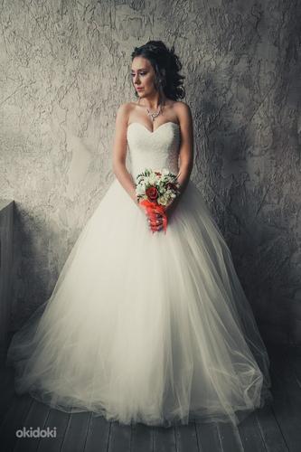 Свадебное платье. (фото #1)