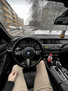 BMW F10 535d RWD 2012 233т км (11 фото из 11)