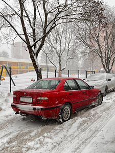 BMW E36 320i 110kw (3 foto / 9)