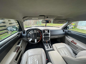 Chrysler 300C 3.0CRD 160kw 2006a (6 foto / 10)