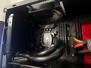 Mänguriarvuti komplekt / Gaming PC i5/DDR4/SSD/240hz (3 foto / 6)