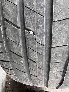 Оригинальные диски R18 для BMW X5 G05/X6 G06 с шинами (3 фото из 9)