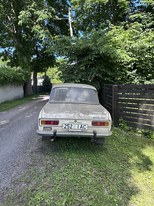 Moskvich AZLK 2140 (6 foto / 8)