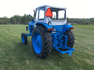 JUMZ 6 traktor (2 foto / 10)