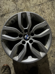 BMW 17" 5x120 Veljed (1 foto / 3)
