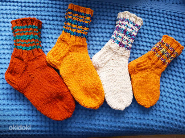 Тёплые вязаные носки, ручная работа. (фото #6)