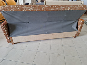 Diivan ja tugitool (7 foto / 7)