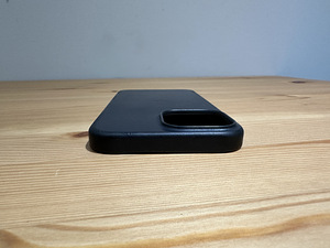 Originaal! Apple iPhone 13 Pro Max nahast Magsafe ümbris (3 foto / 7)