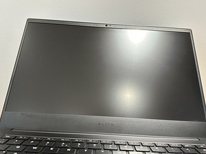 Razer Blade 14 / RTX 3070 / Ryzen 9 5900HX / 165hz QHD (3 foto / 10)