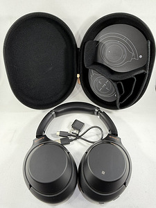Sony WH-1000XM3 Noise Cancelling kõrvaklapid (1 foto / 7)