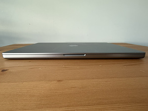 Apple MacBook Pro 16" 2021 | 32GB! | M1 PRO 10/16 |512GB SSD (8 foto / 10)