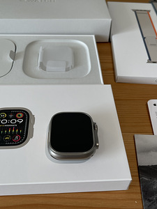 Apple Watch Ultra 2 GPS + Cellular 49mm Titanium (2 foto / 8)