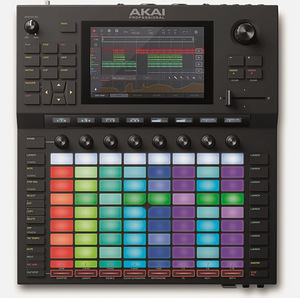 Akai Force Professional -standalone music production system. (3 foto / 3)