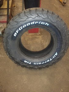 Bf Guudrich uued 235/75/15 (3 foto / 3)