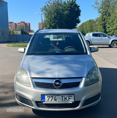 Opel Zafira 1.9L 88kw (фото #1)