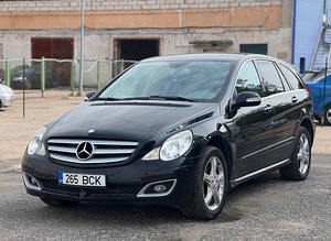 MERCEDES-BENZ R 320 CDI 4MATIC (2 foto / 8)
