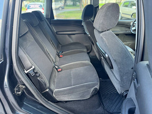 FORD FOCUS C-MAX (8 foto / 8)