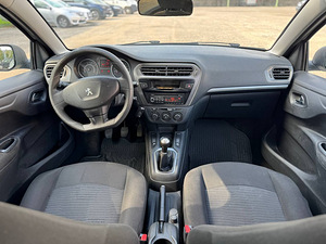PEUGEOT 301 (6 фото из 8)