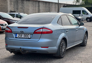 FORD MONDEO (3 foto / 8)