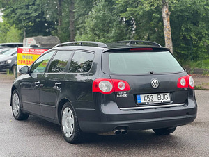VOLKSWAGEN PASSAT VARIANT (1 foto / 9)